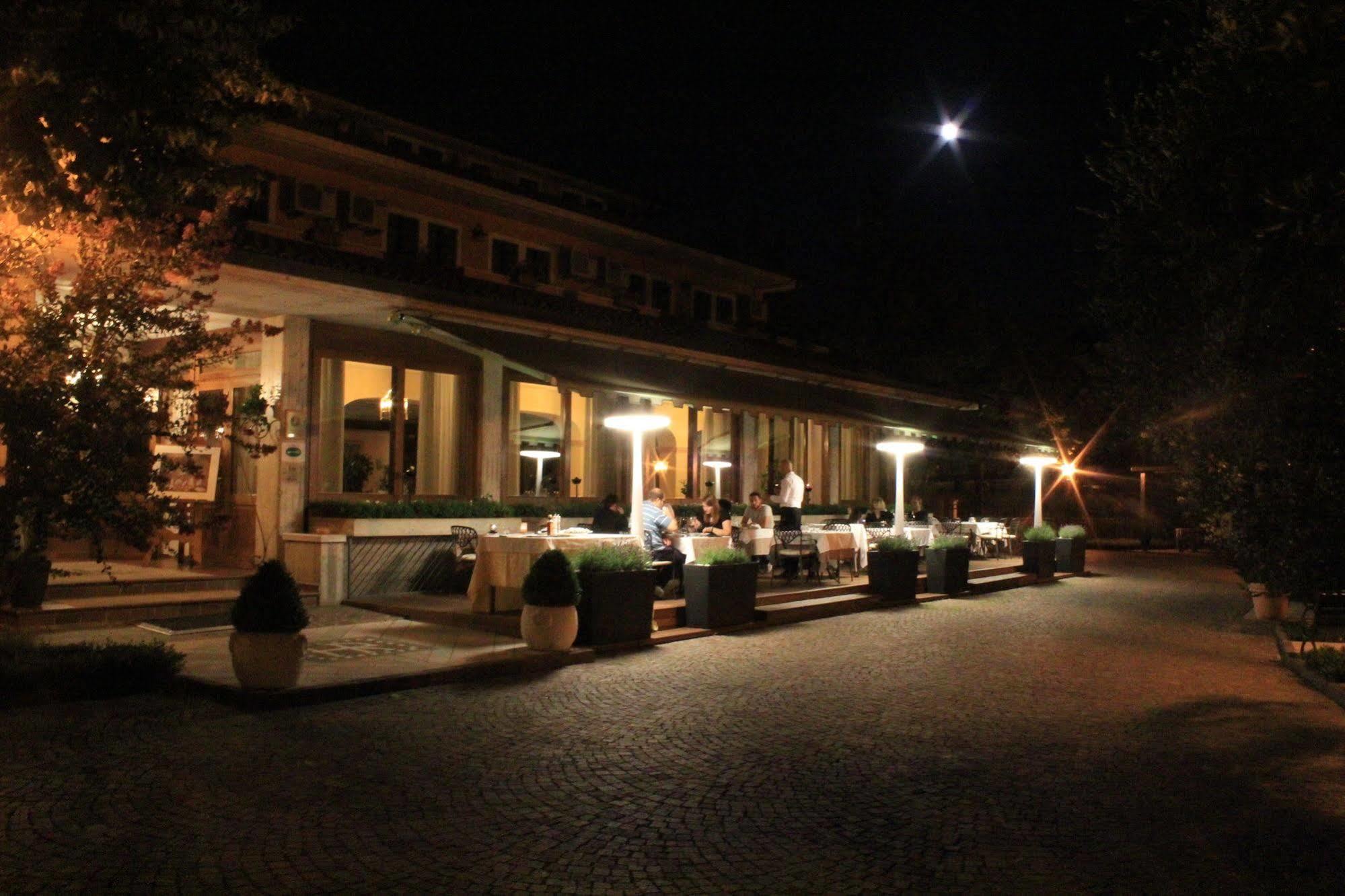 Hotel Ristorante La Rosina Marostica Exterior photo